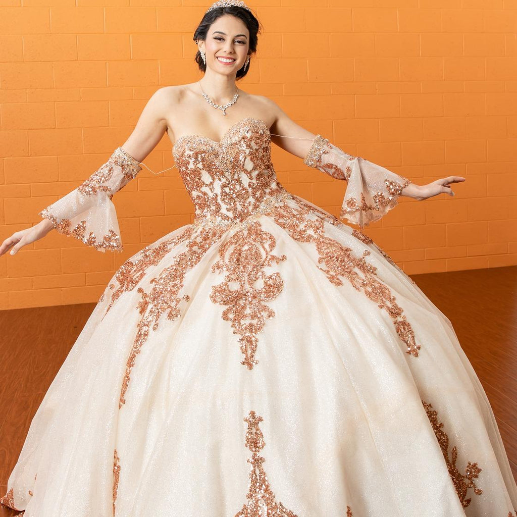 (LIVE 8) 15 Quince Ball gown Strapless